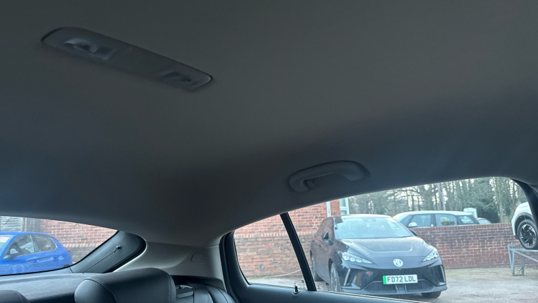 Vauxhall Insignia 1.6 Turbo D [136] Tech Line Nav 5dr Diesel Hatchback